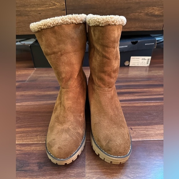 BOUTIQUE Brown Heeled Winter Boots Faux fur Lined Size 10 - Picture 6 of 12